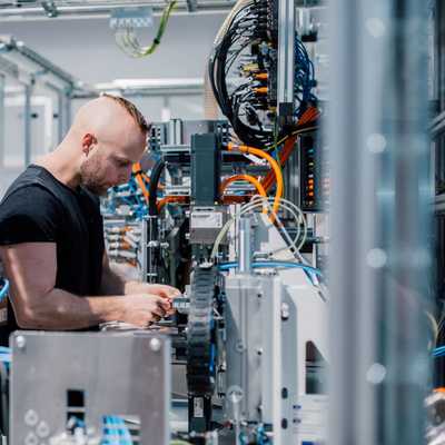 Volvo High School students visited our Skövde plant